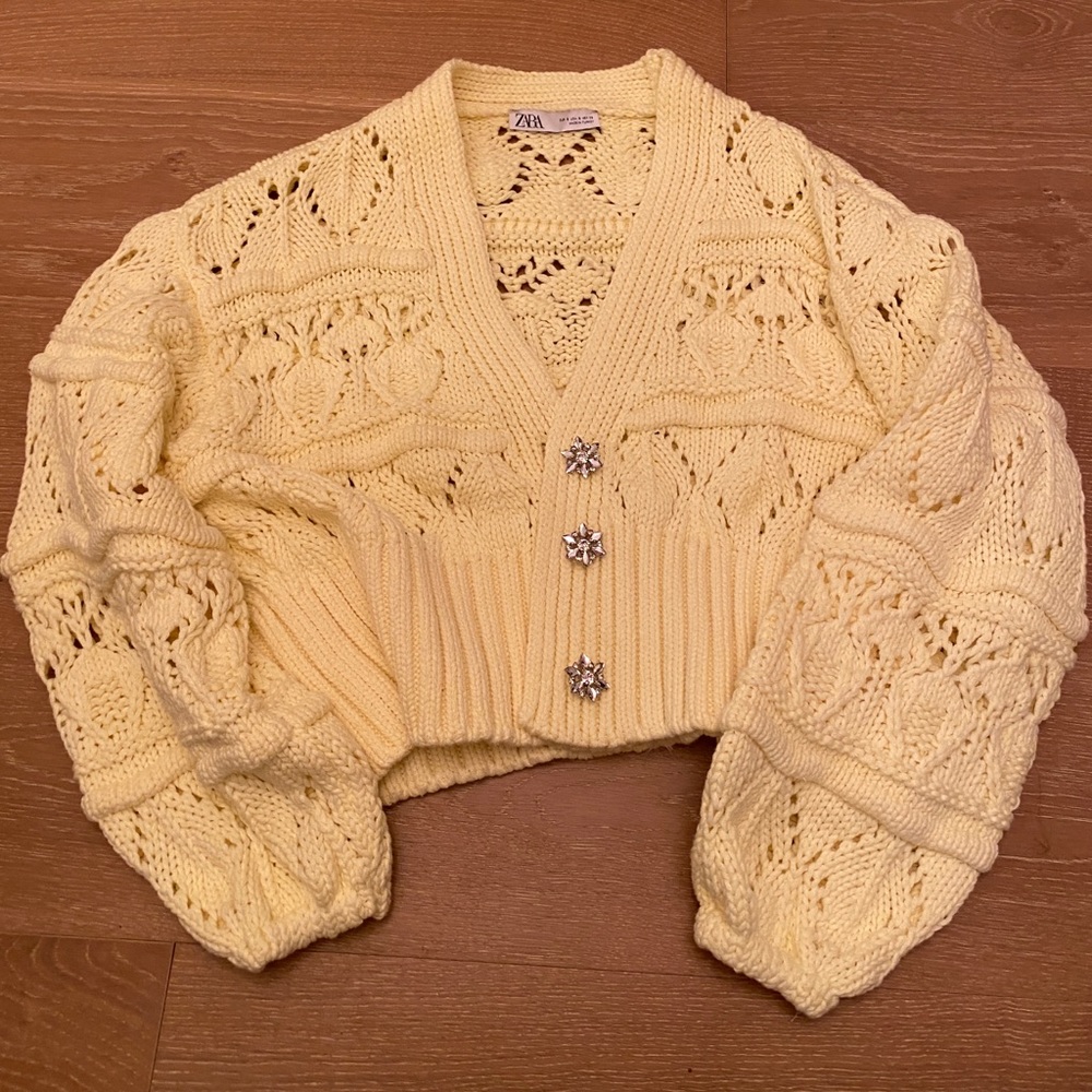 ZARA BRAND NEW 100% cotton crochet bright yellow cardigan SIZE SMALL